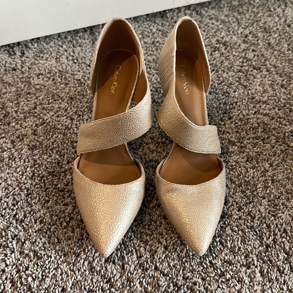 Calvin Klein heels gold size 8 - Picture 1 of 4